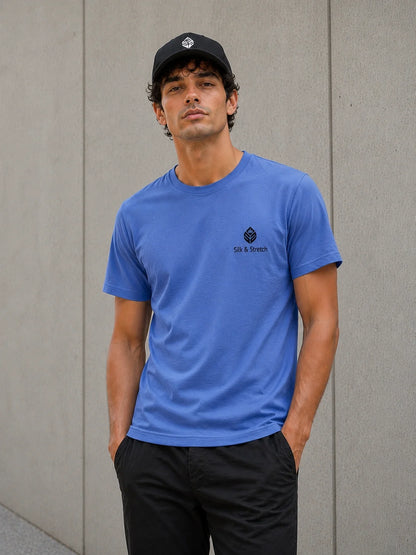 Essential Crewneck Minimalist Logo Tee