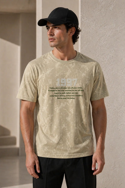 Vintage 1997 Graphic Tee – Acid Wash Urban Streetwear T-Shirt