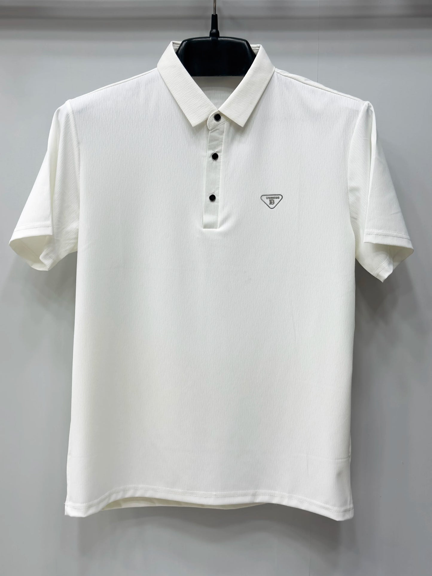 Men's Essential Solid Polo Shirt with Minimalist Logo