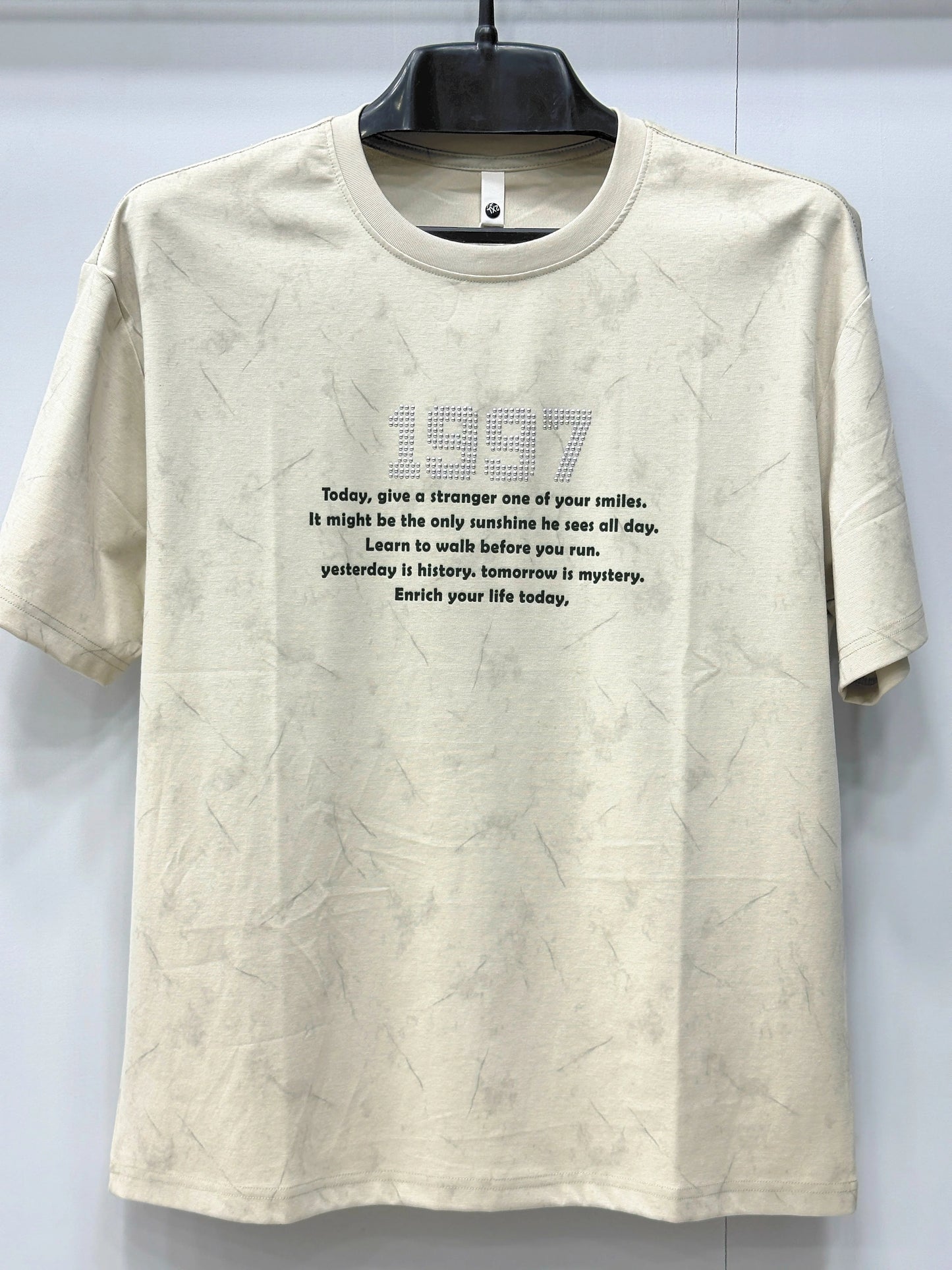 Vintage 1997 Graphic Tee – Acid Wash Urban Streetwear T-Shirt